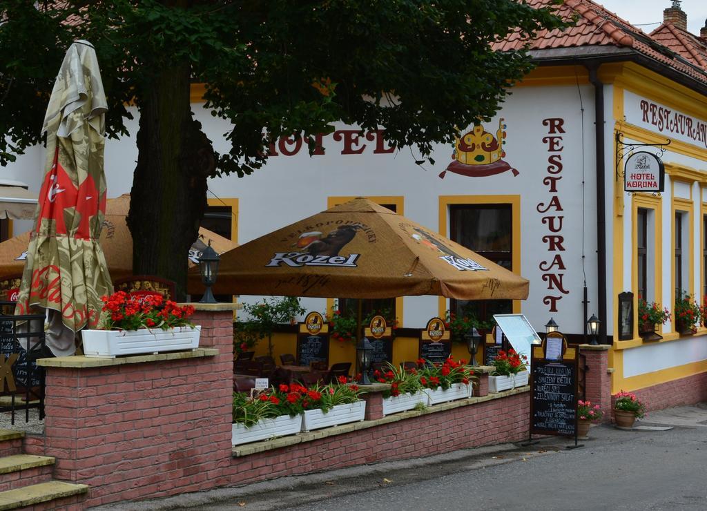 Hotel Koruna Karlštejn Exterior foto